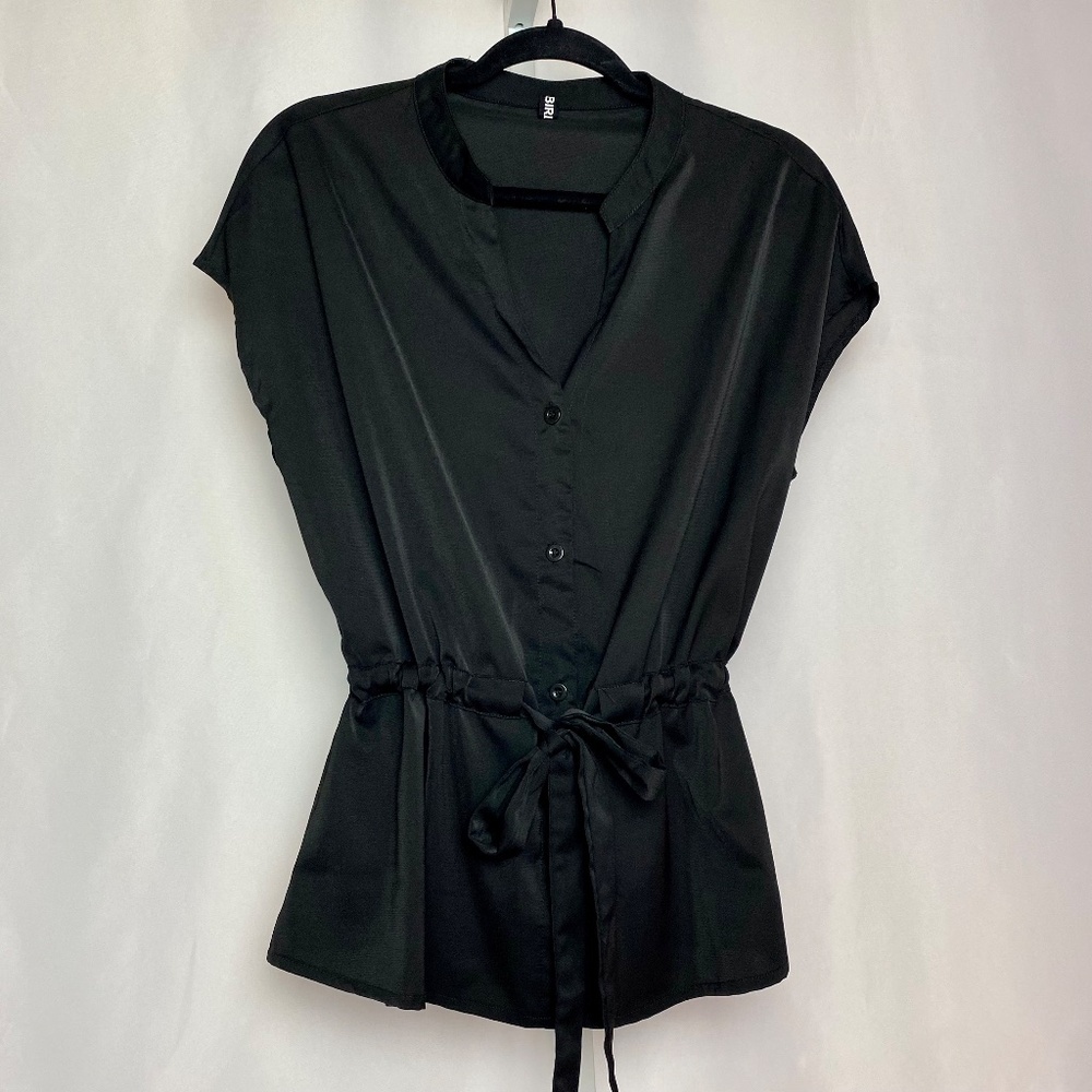 Cici Bird Womenʻs Black Button Down Drawstring Waist Cap Sleeve Blouse Size M